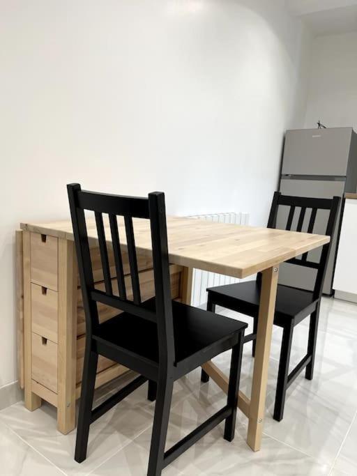 Appartement Cosy Et Moderne Proche De Disneyland Bussy-Saint-Georges Exteriör bild